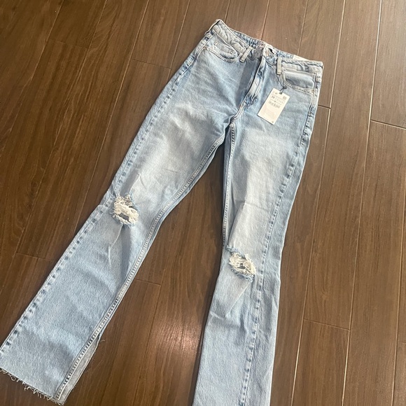 Zara high rise stretch ripped Jeans - Picture 9 of 15